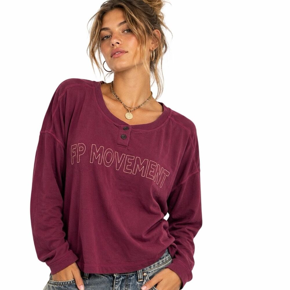 Free People Movement Now Or Never Layer Cropped Tee Oversized Embroidered Logo M